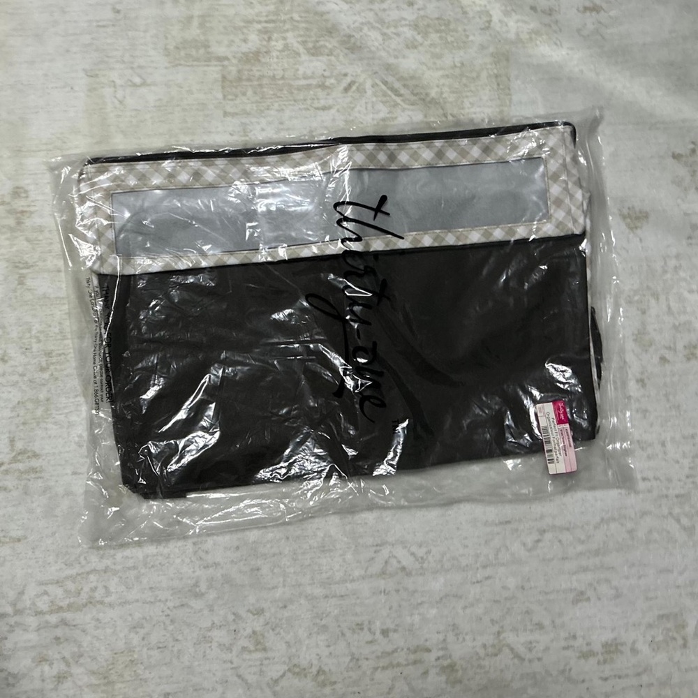 Foldable Black and Gray Travel Organizer